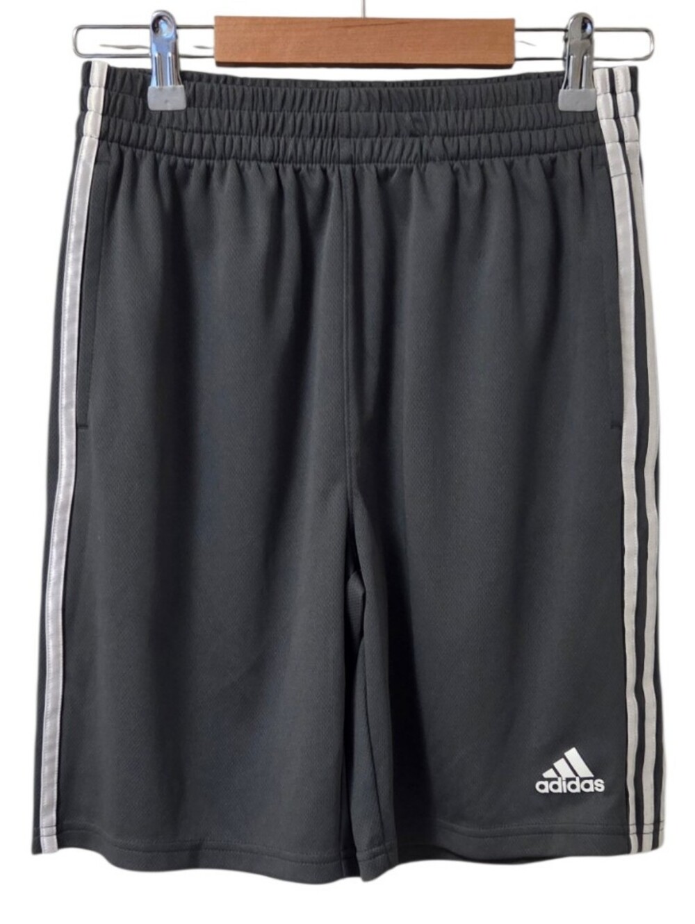 Adidas Youth Large 14/16 Black 3 Stripe Athletic Shorts Pockets Activewear